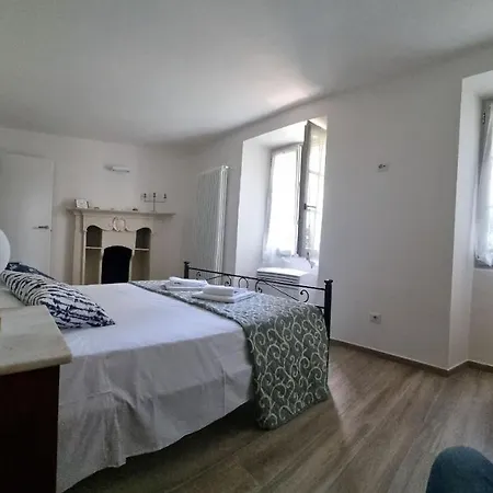 Domus Alba 아파트
